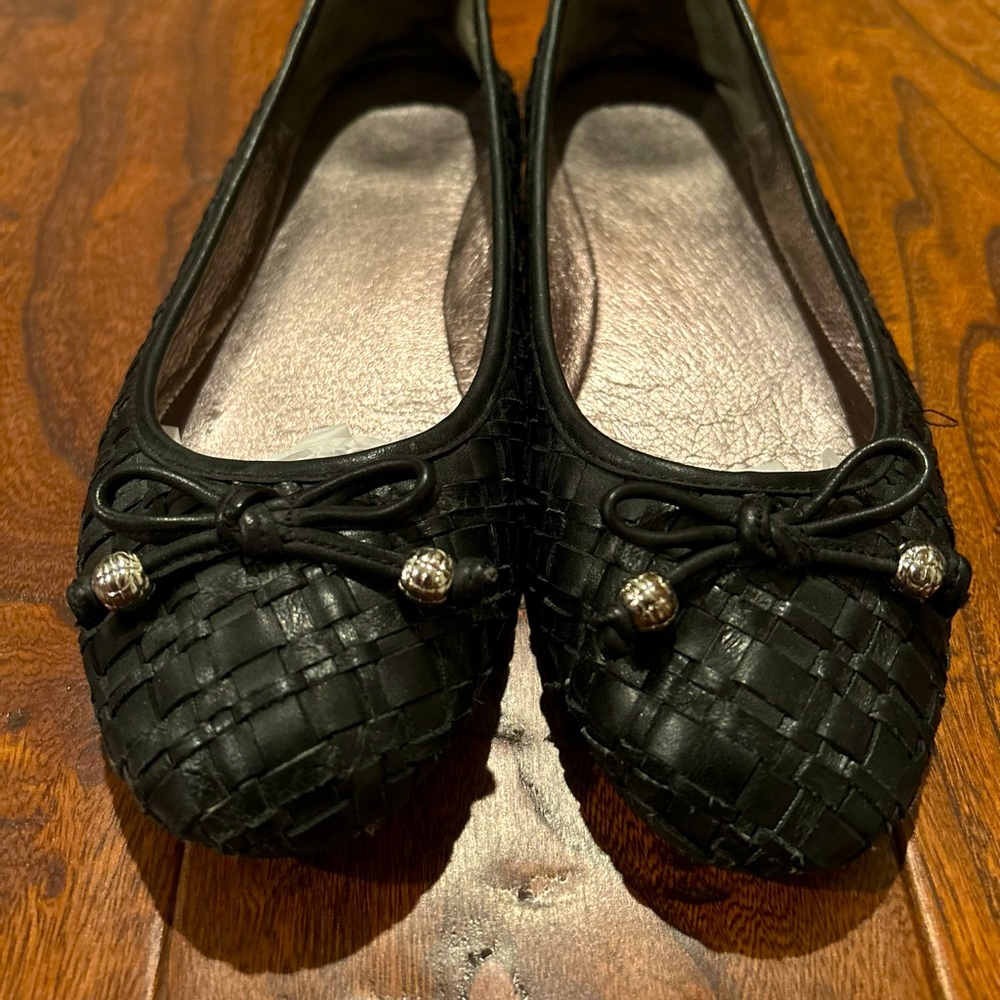 Elliott Lucca Woven Black Flat